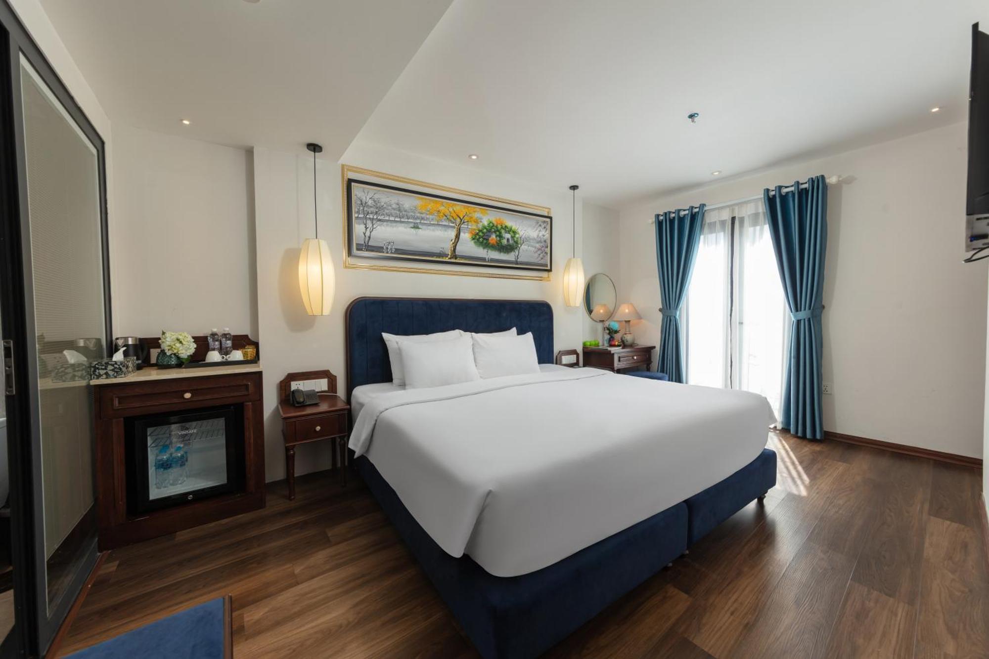Calista Trendy Hotel & Spa Hanoi Exterior photo